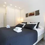 Sstar - The Rentals Collection