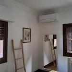 Easo Terrace Apartment Free Private Parking And Air Conditioning