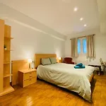 Casa Naranja - Centrally Located, Spacious, Unique