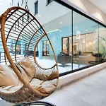 Livensa Living Studios San Sebastián - SK