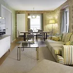 Hika Mika Apartment By Feelfree Rentals