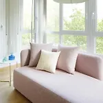 Playa de Ondarreta 2 by FeelFree Rentals