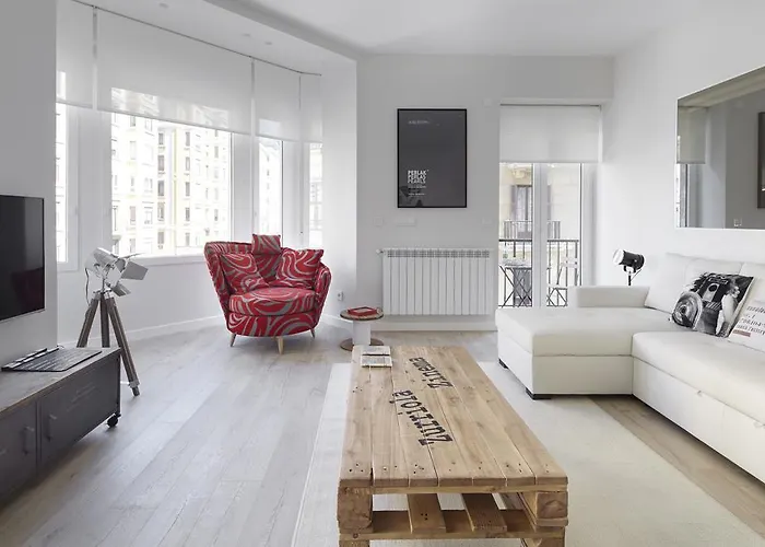 Zurriola Zinema by FeelFree Rentals