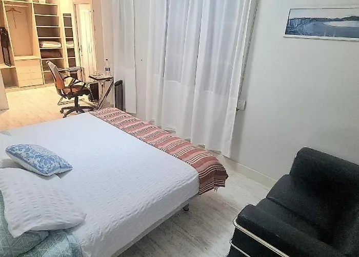 Habitacion Amplia Con Bano Privado A Pasos De La Playa