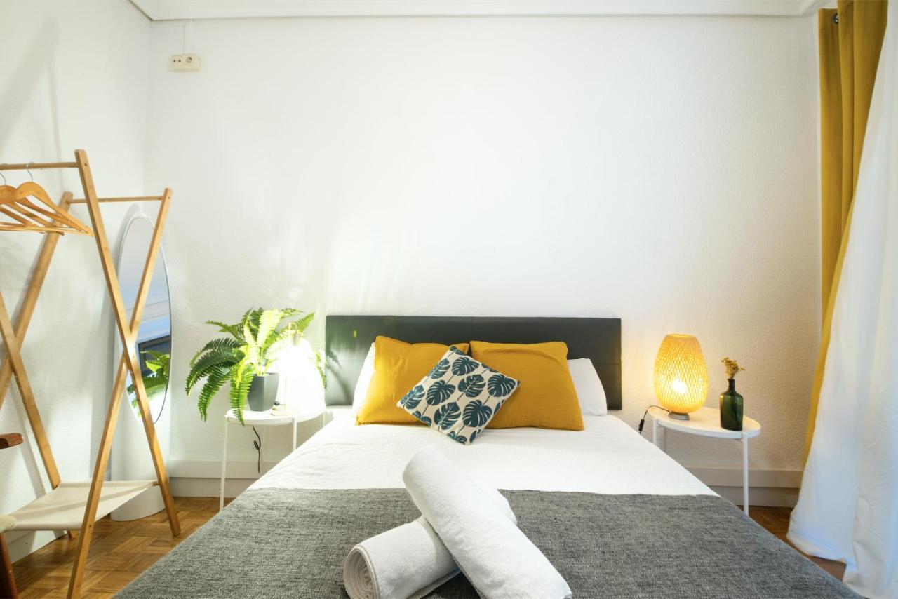 Espacioso, Moderno Y A Pie De Playa Zurriola Apartamento *