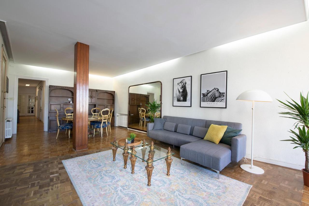 Apartamento Vistas A La Playa De La Concha, Apto Familiar Grande San Sebastián