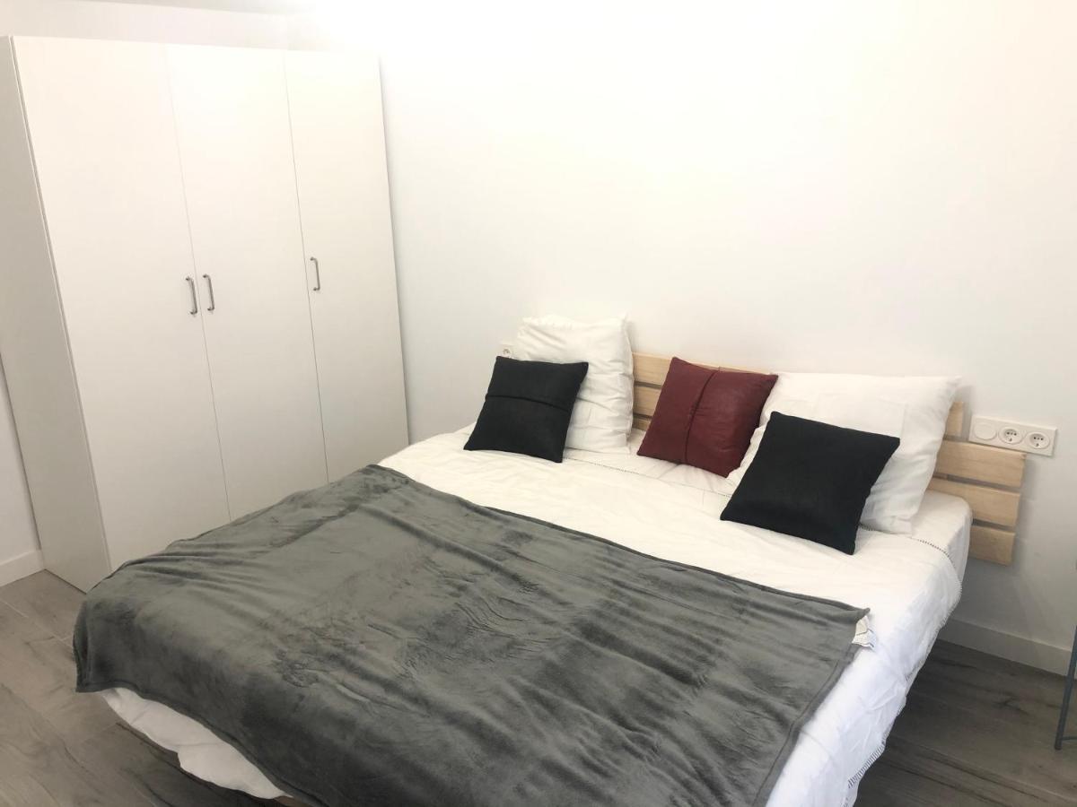 Apartment Amara Pio Xii Parking 15e Night Wifi Terrace