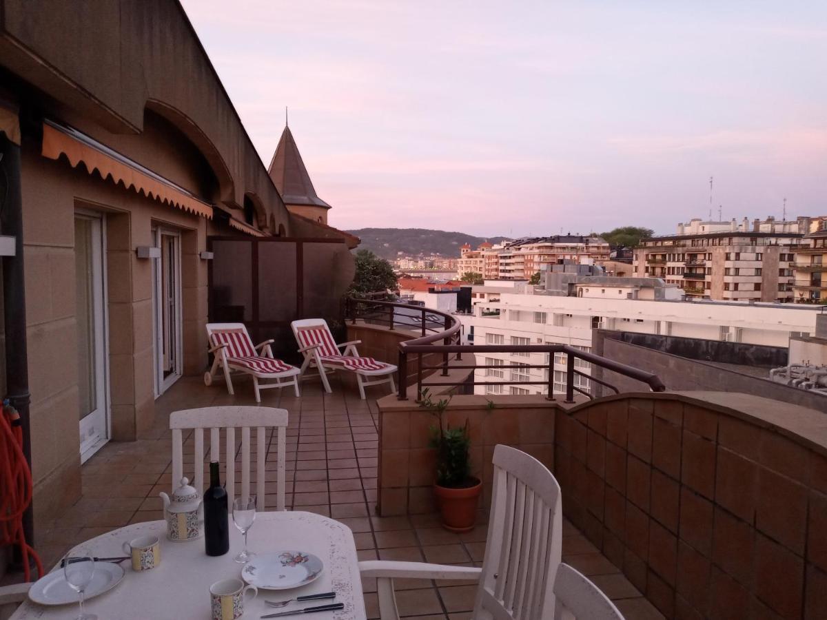 Exclusive With Two Huge Terraces And Parking * San Sebastian