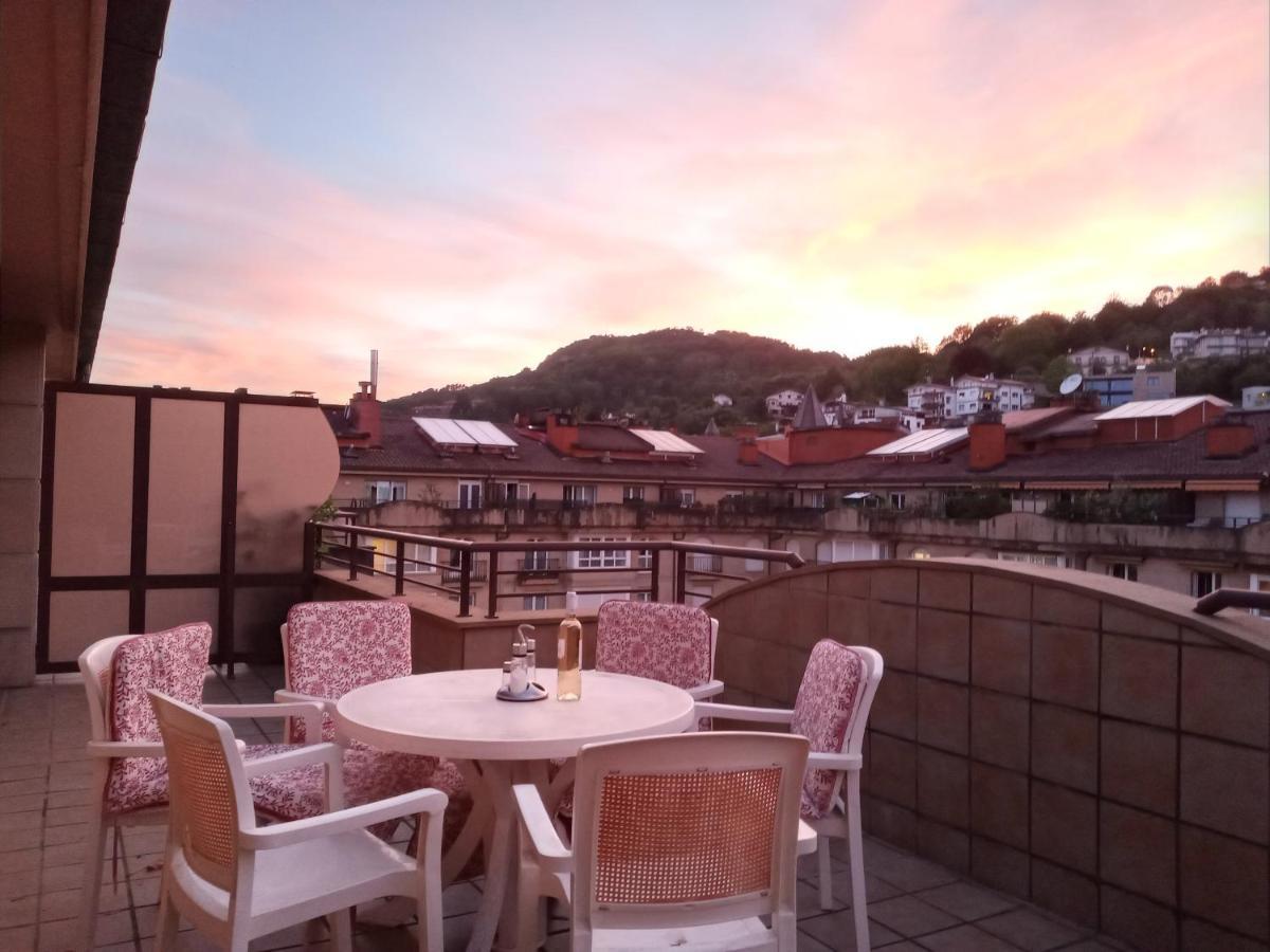Exclusive With Two Huge Terraces And Parking Apartment