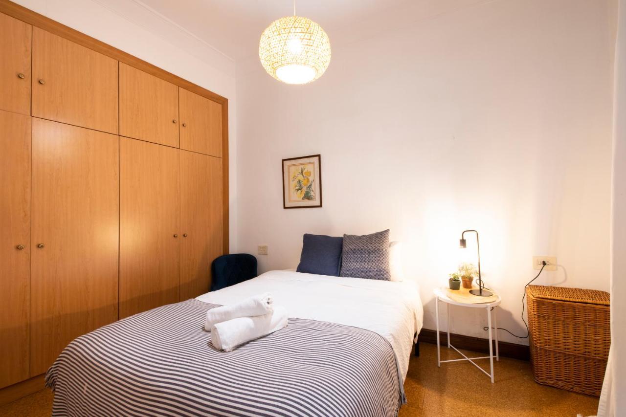 Apartamento Vistas A La Playa De La Concha, Apto Familiar Grande San Sebastián