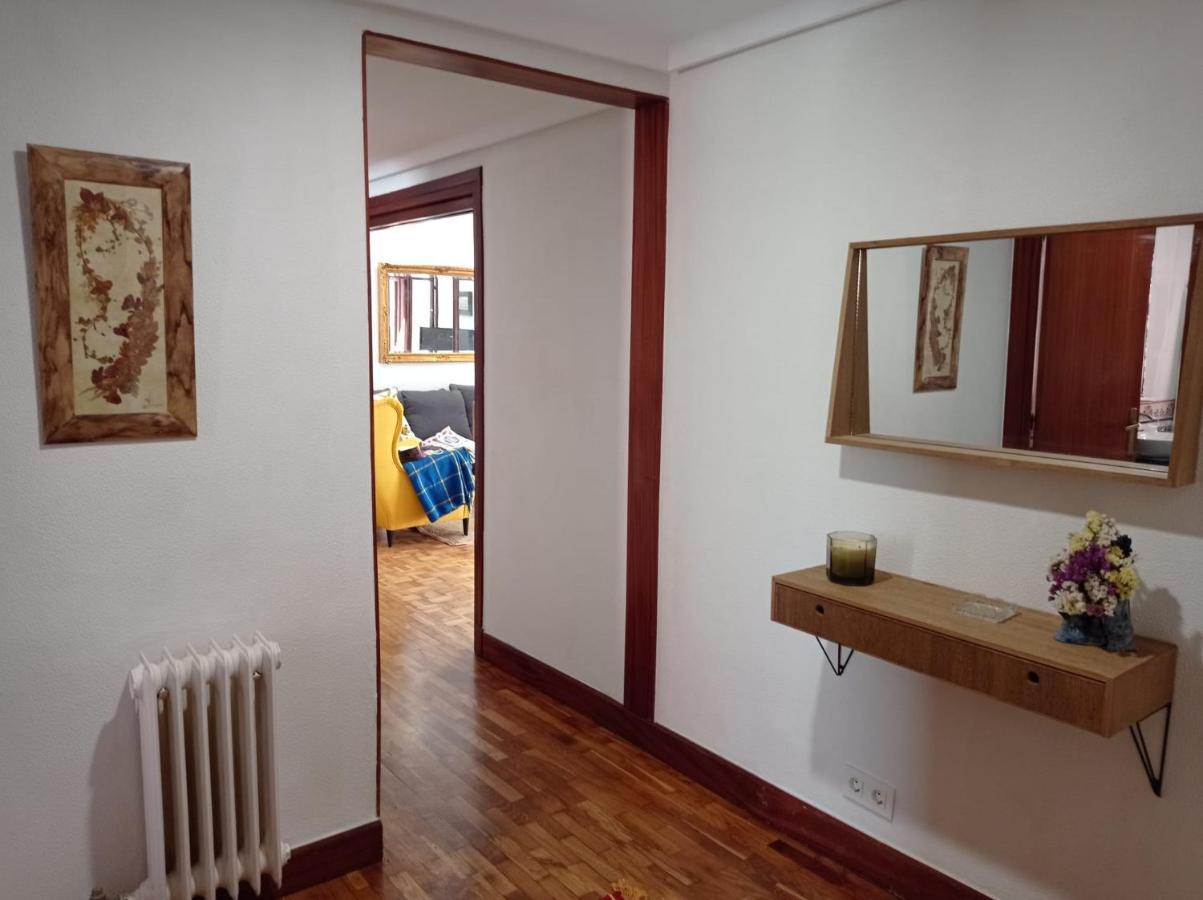 Easo Terrace Free Private Parking And Air Conditioning Apartment