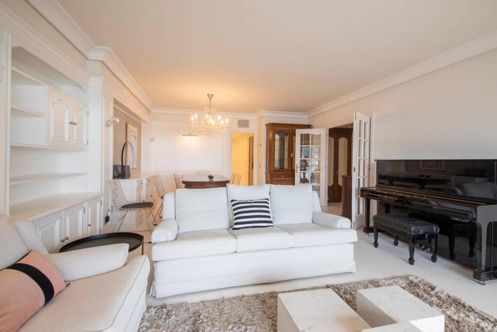 Apartment Bella Vista Luxury Apartment. Bay Views. Parking