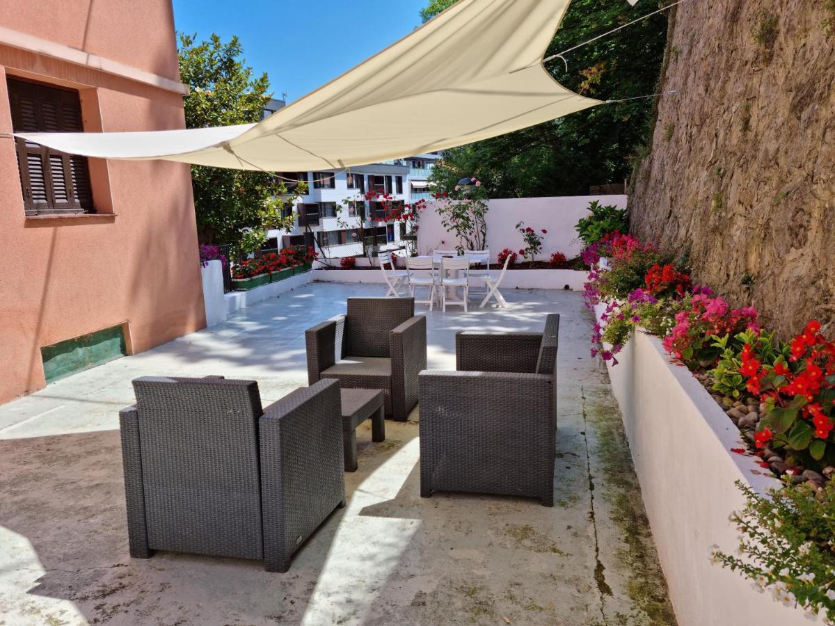 Apartment Easo Terrace Free Private Parking And Air Conditioning *