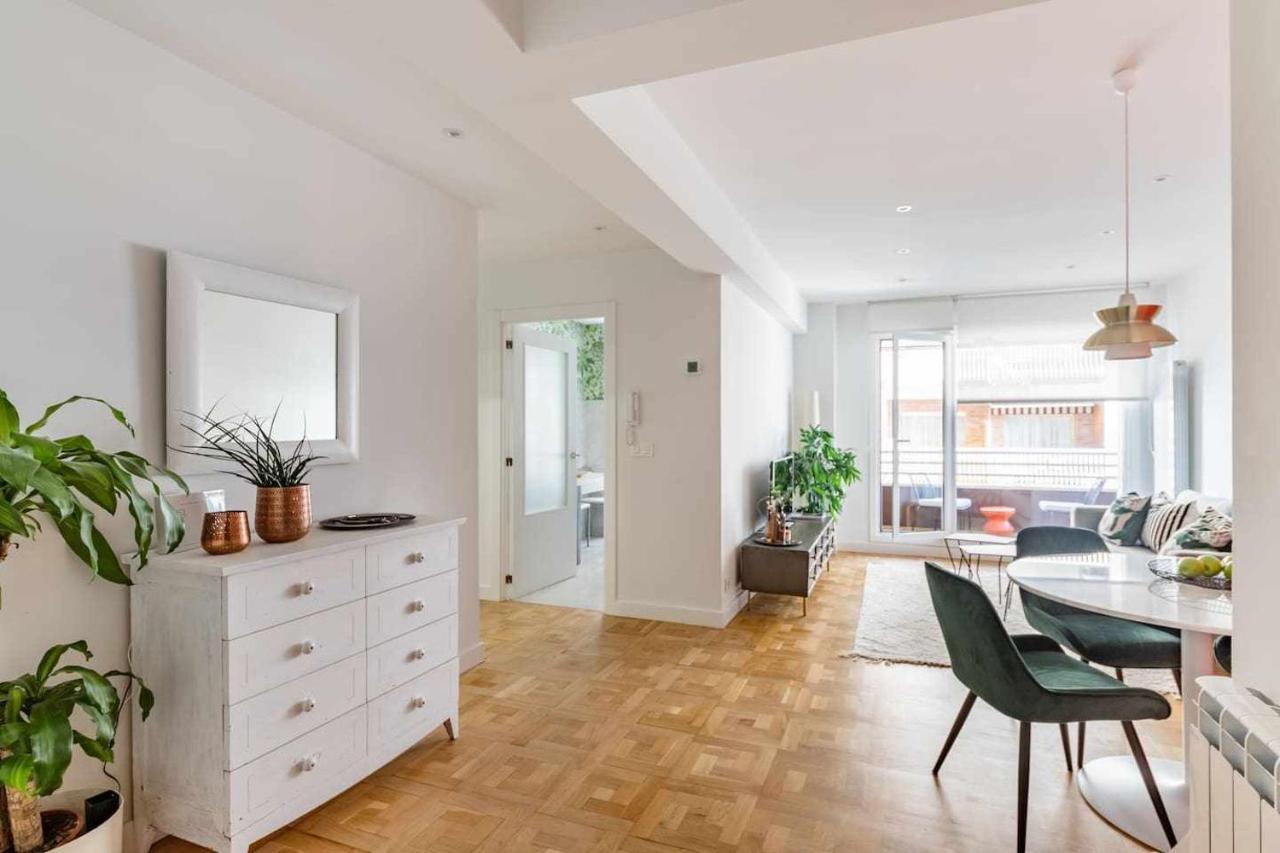 New Amara Friends & Families Parking Apartment