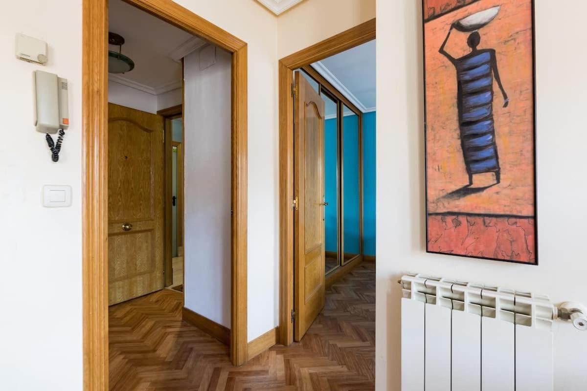 Luminoso Atico En San-sebastián + Wifi Apartamento