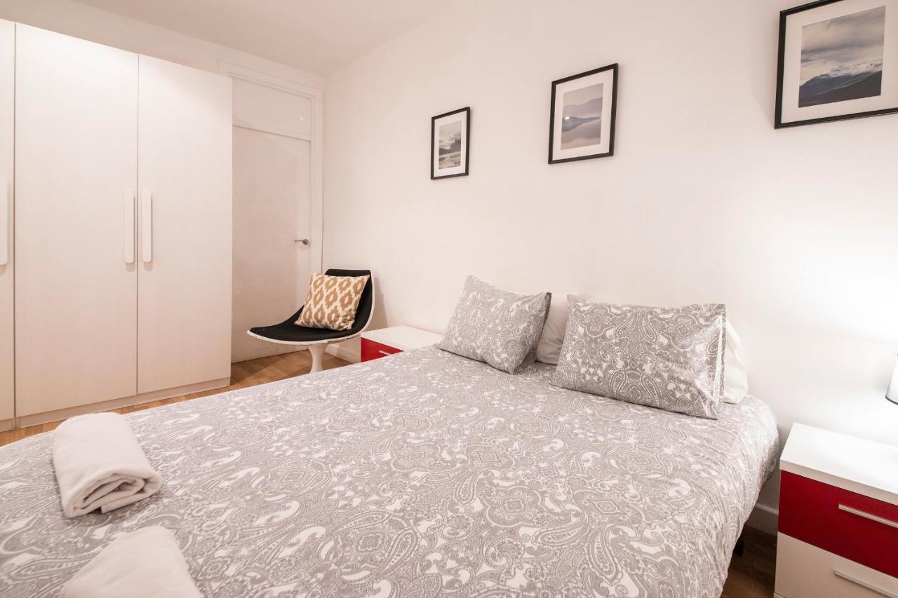Spacious Old Town Apartamento *