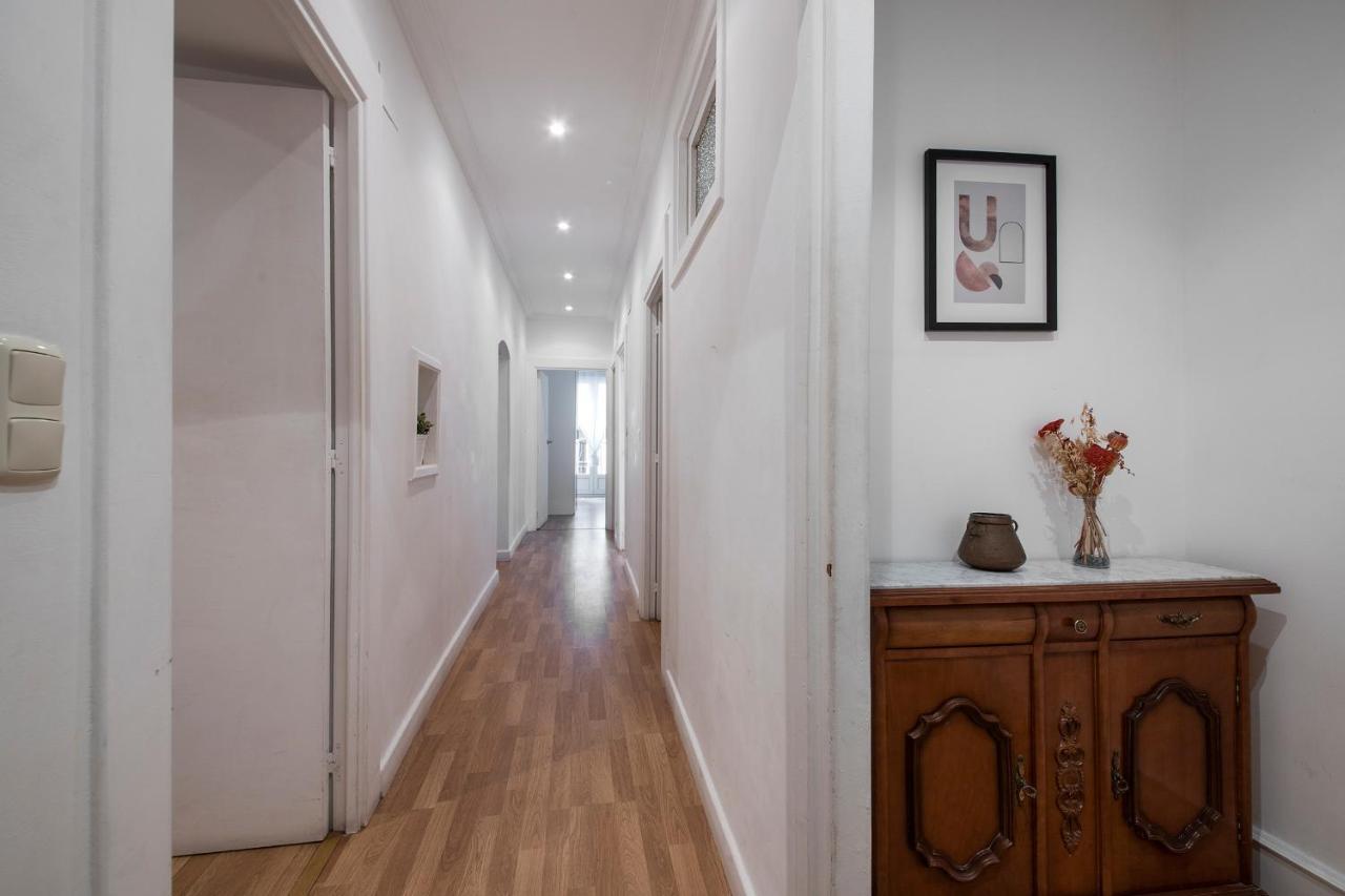 Spacious Old Town Apartamento *