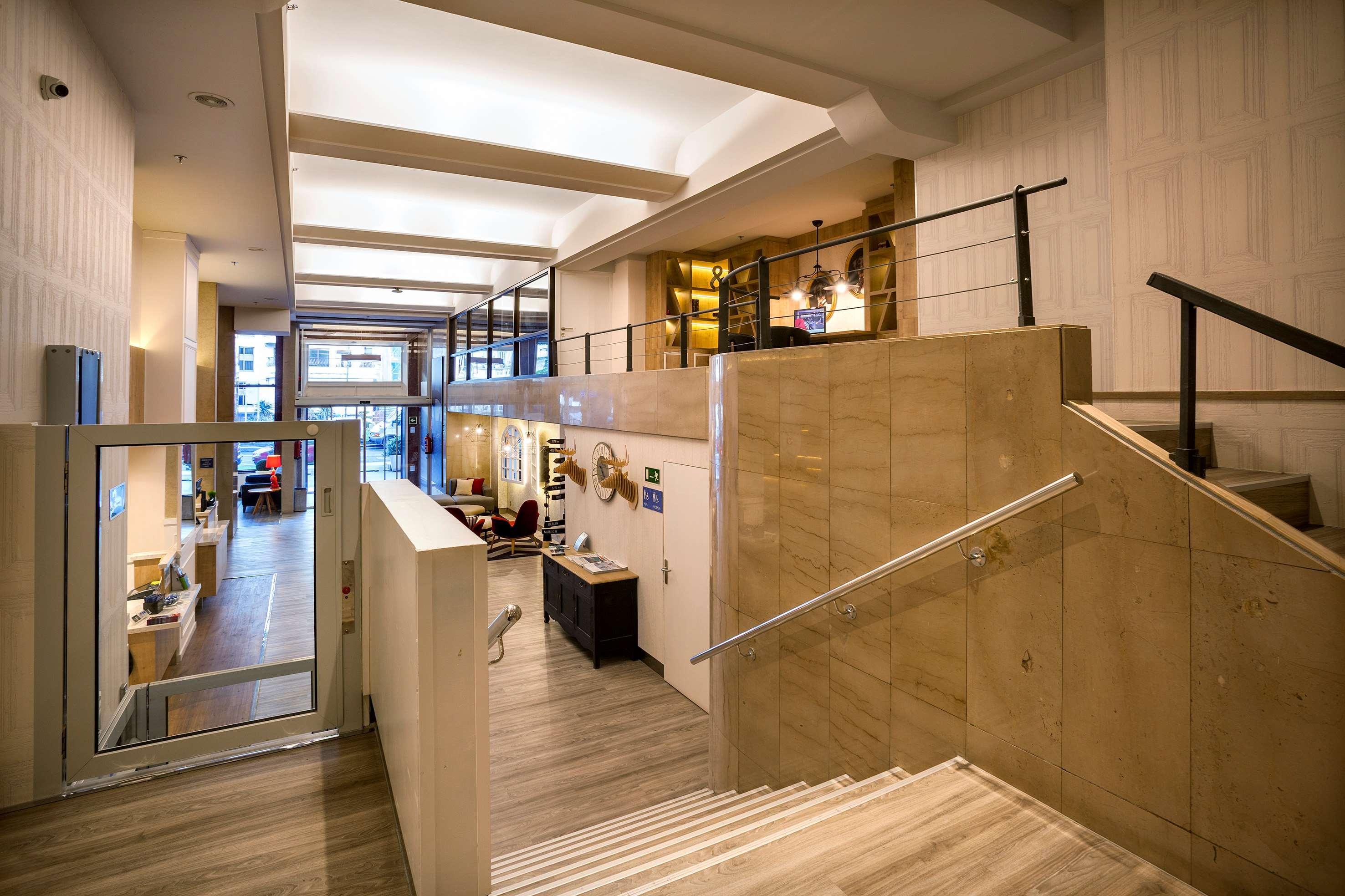 Orly, Affiliated By Melia 4*