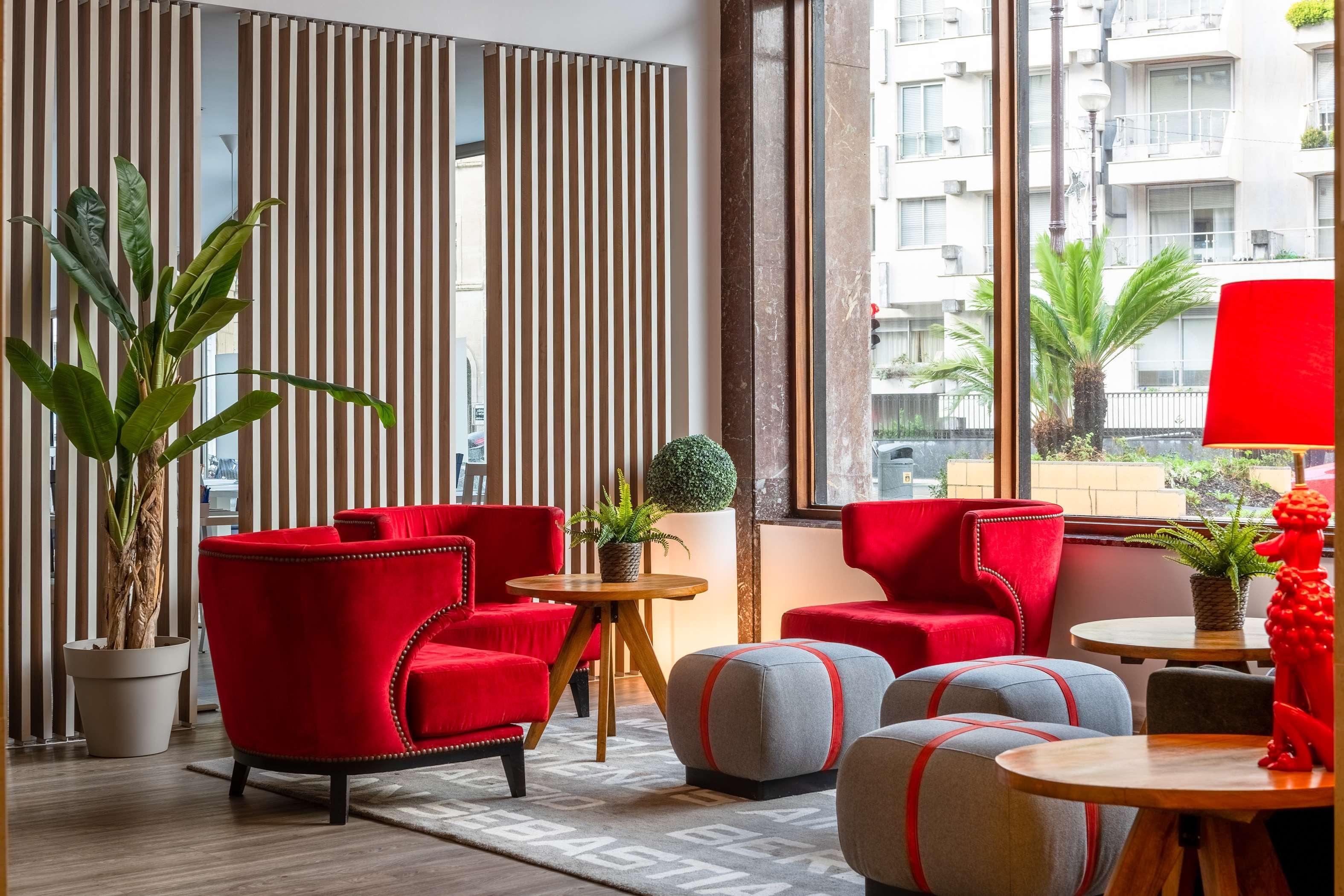 Hotel Orly, Affiliated By Melia