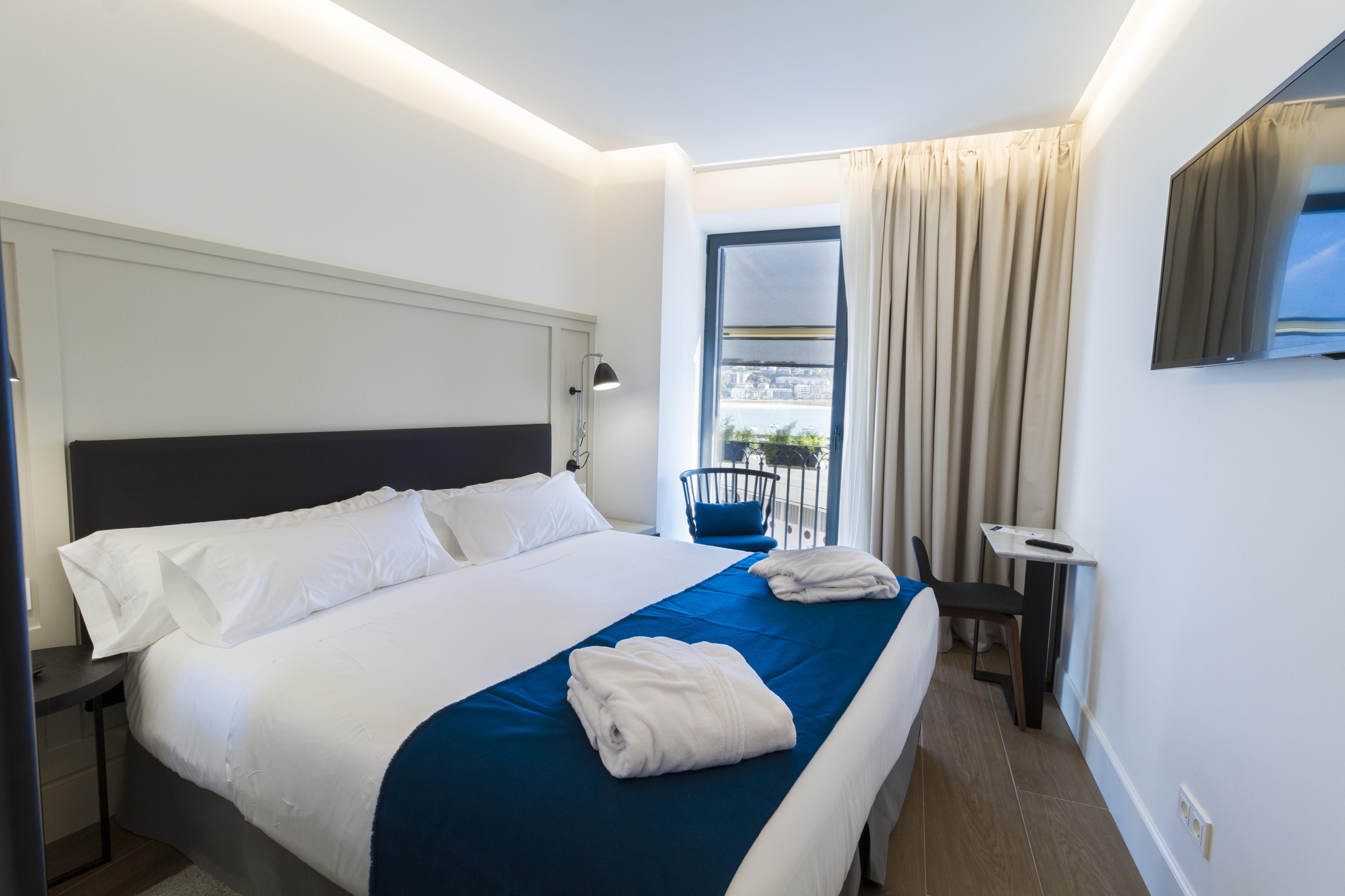 Sansebay Hotel