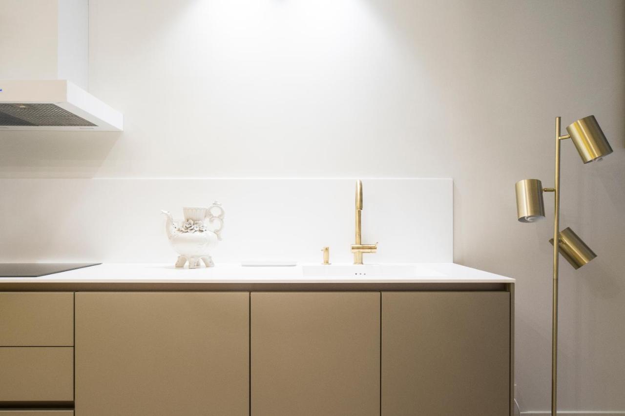 Apartment Brand New⎮ Beachfront ⎮3 Min Old Town Nuun *