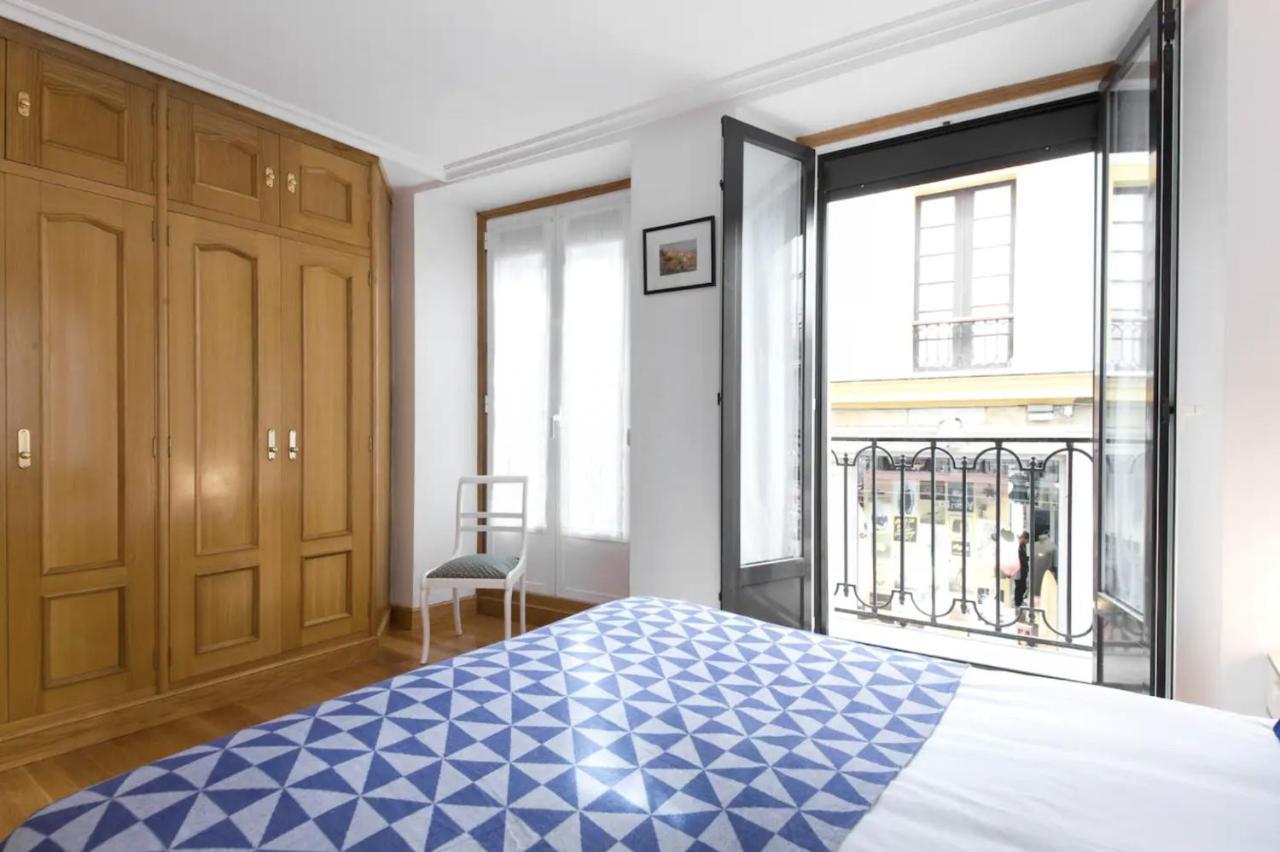 Comodo En La Parte Vieja, Old Town Apartment