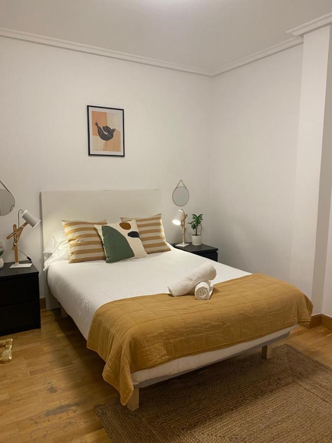 Amplio Y A Pie De Playa La Concha Apartment San Sebastián