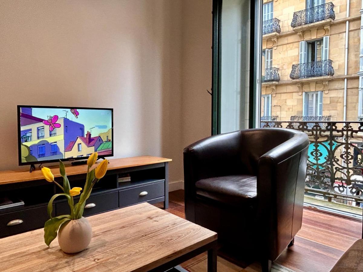 Larramendi Center Apartment San Sebastian