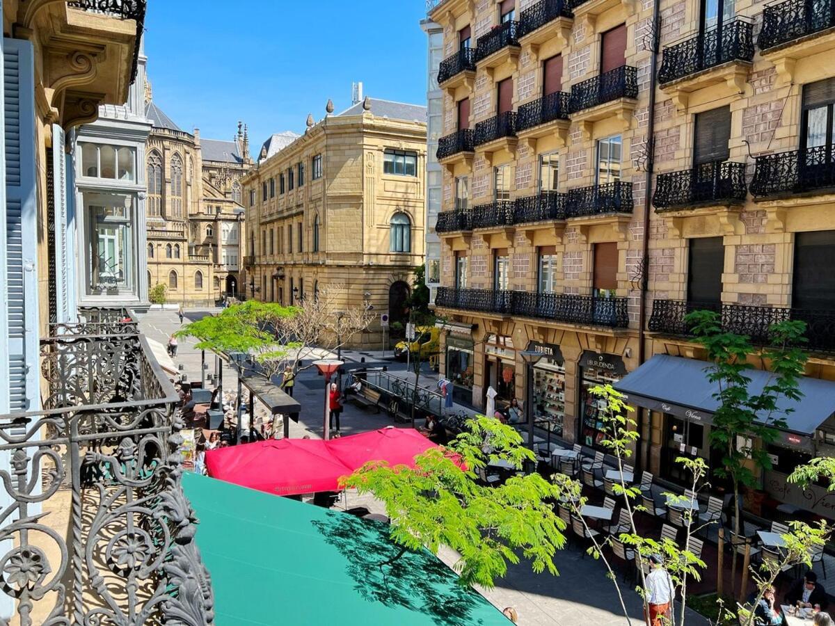 Heart Of Midtown ⎮⎮ 5 Balconies⎮⎮walk Score 99 San Sebastian