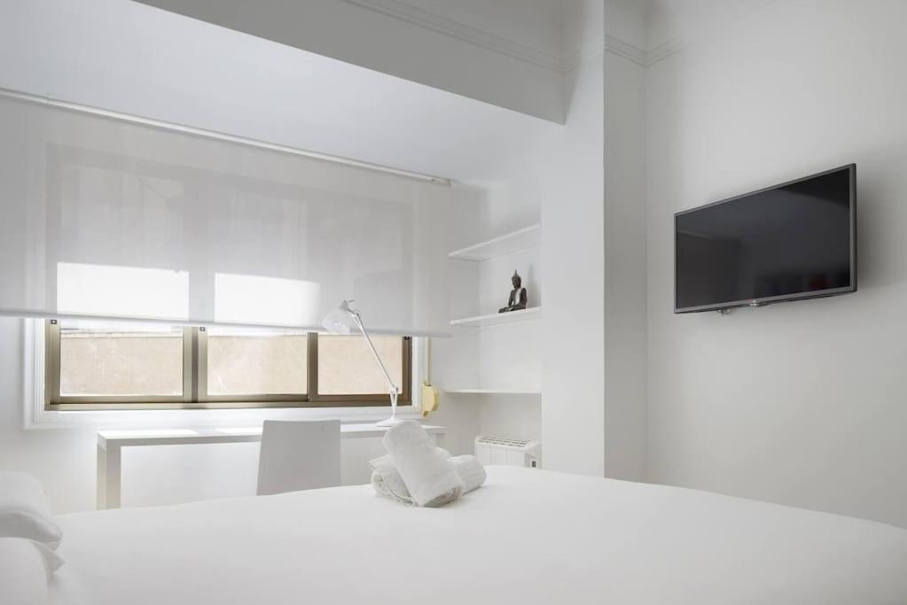Apartment Reformado Junto A La Playa De La Concha En Donostia-san Sebastian - Marina 4 *