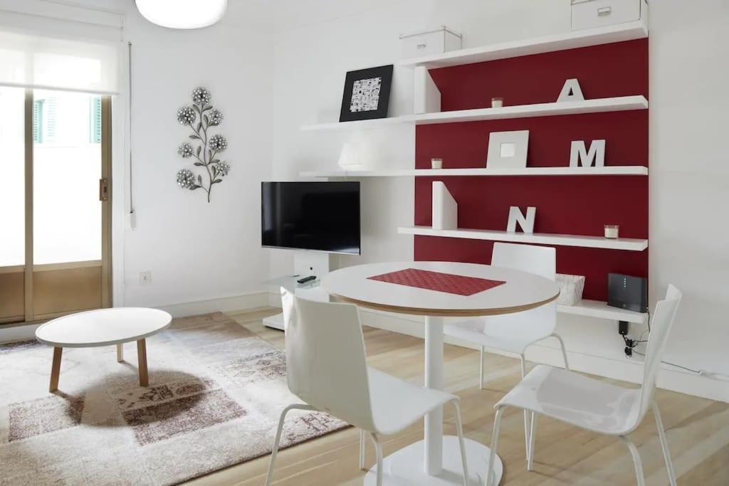 Apartment Reformado Junto A La Playa De La Concha En Donostia-san Sebastian - Marina 4 *