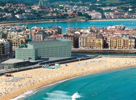 Apartment Playa Zurriola 500 Meters To Zurriola And Size 90m2 *