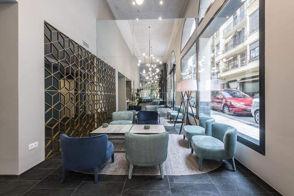 Hotel Intelier Victoria 2*