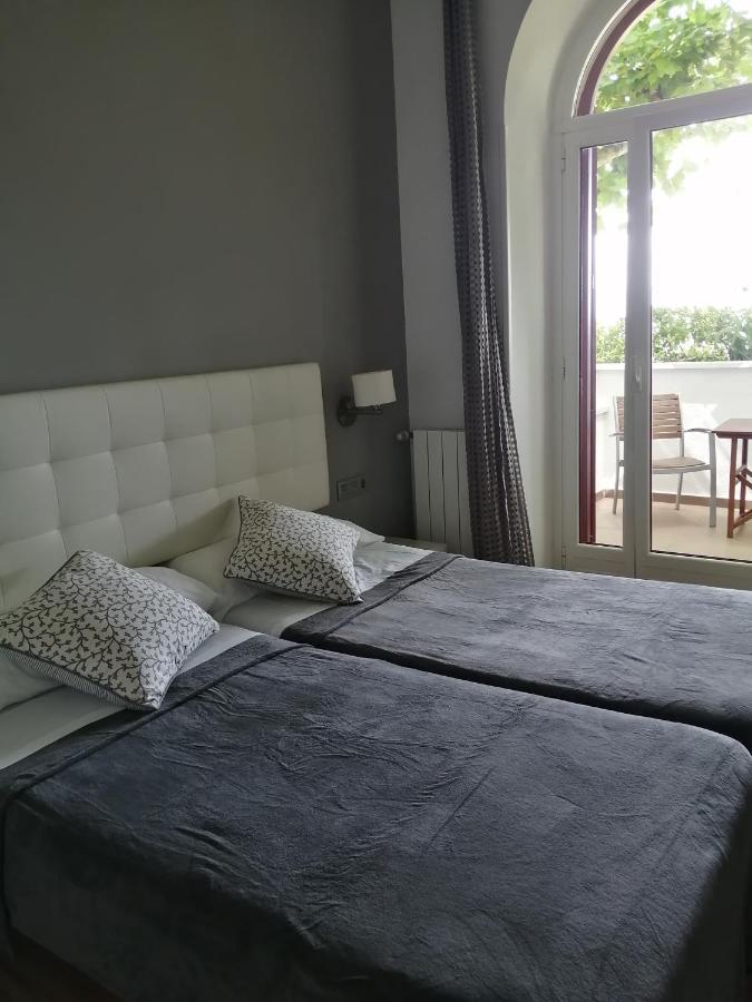 Cr Luarri Guest house
