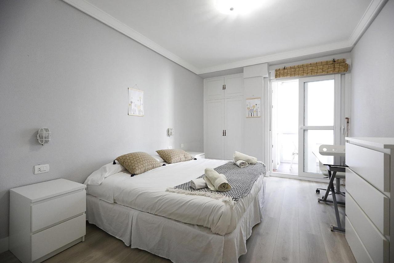 Precioso Piso Centrico Con Aparcamiento Gratuito Appartement