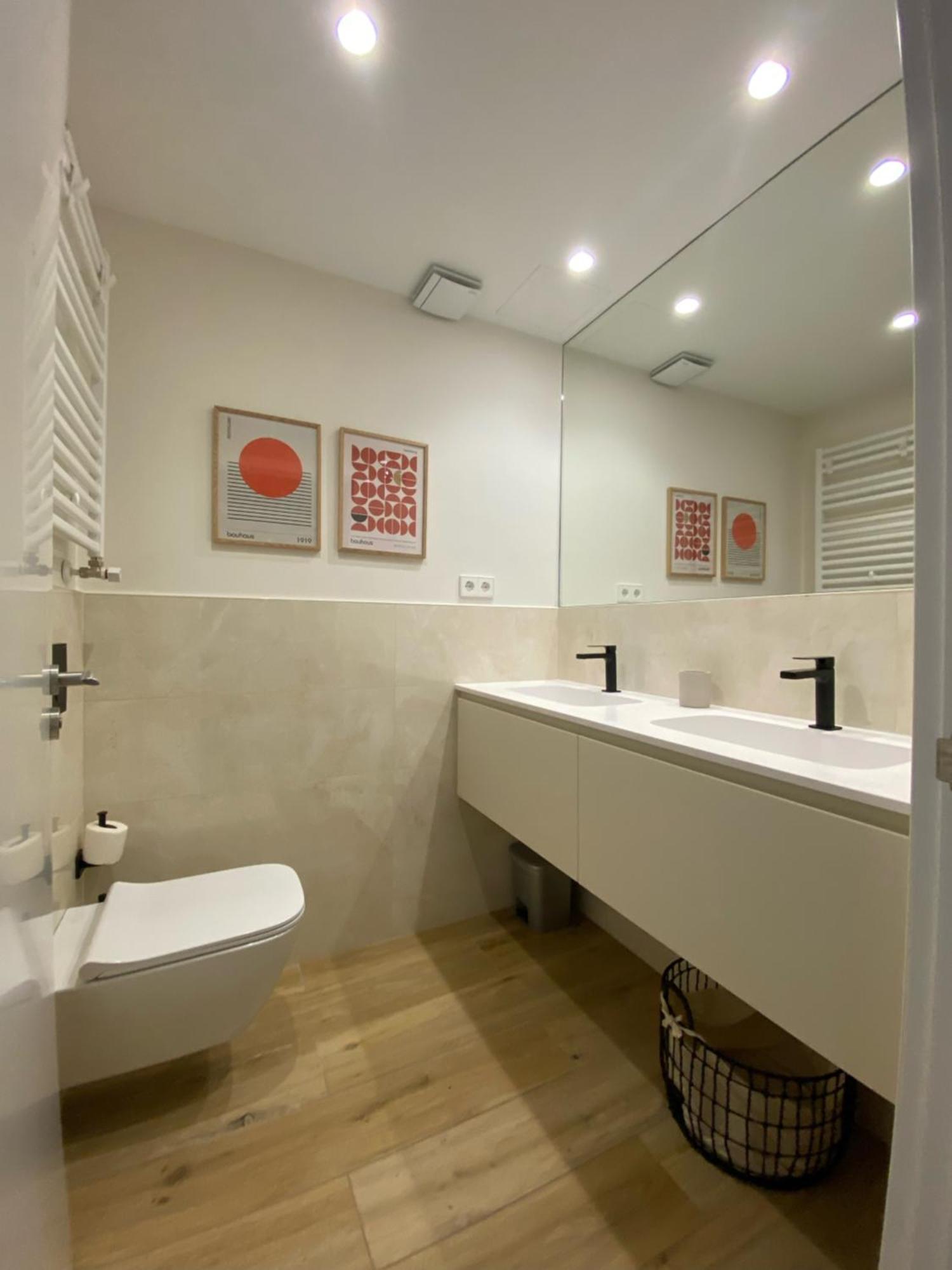 Balmoral By Basque Homes Apartment *