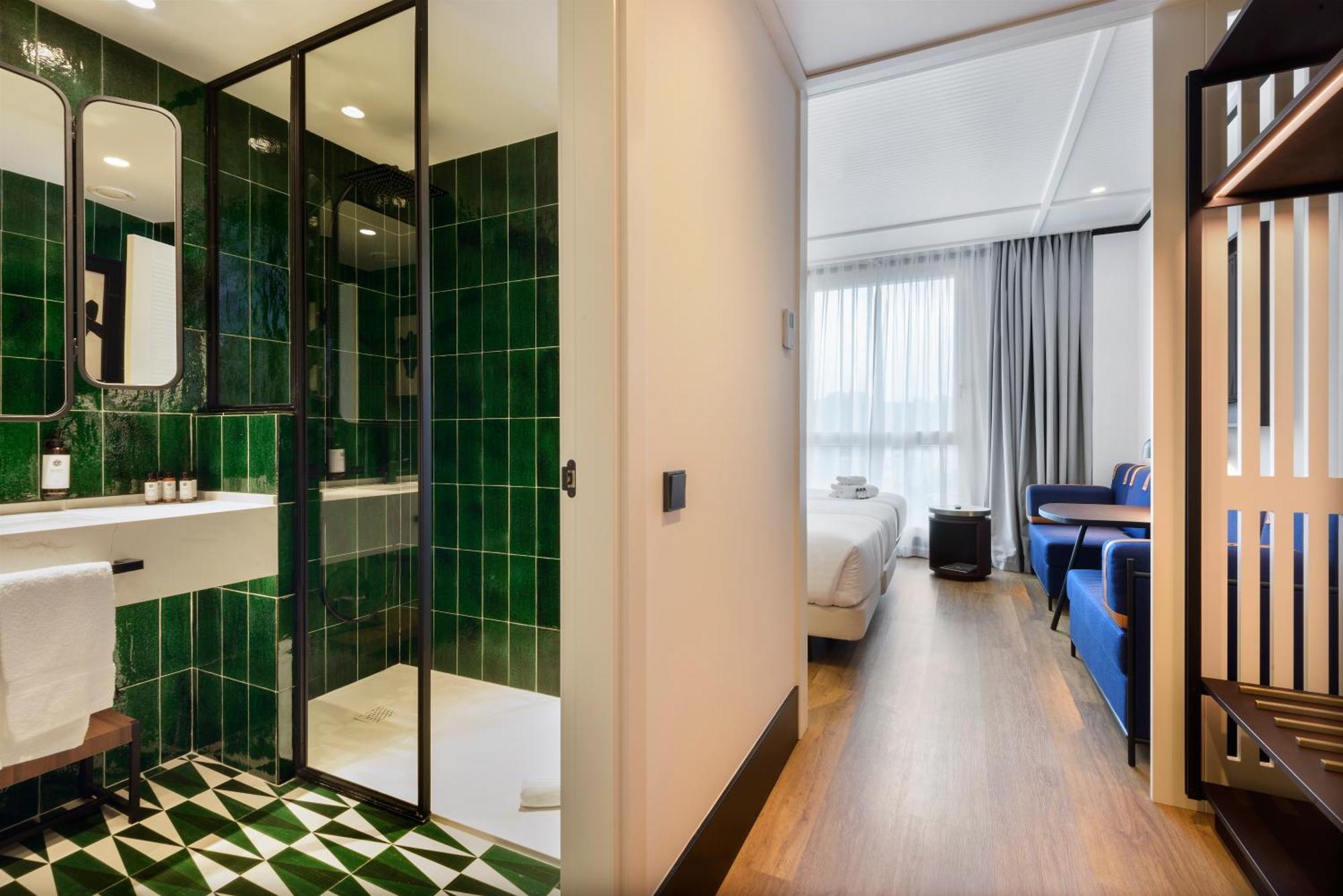 Hotel Tres Reyes 4*