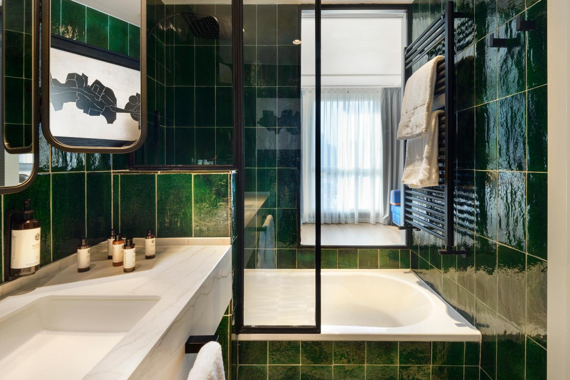 Tres Reyes Hotel 4*