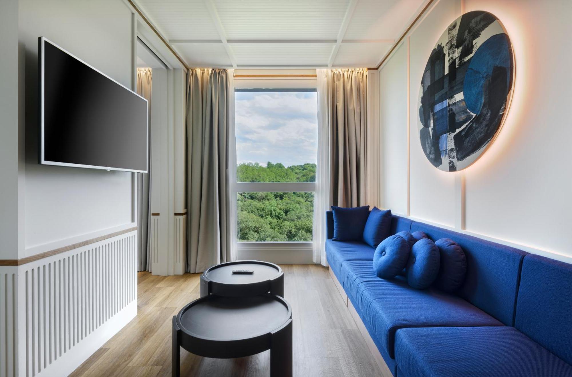 Hotel Tres Reyes 4*