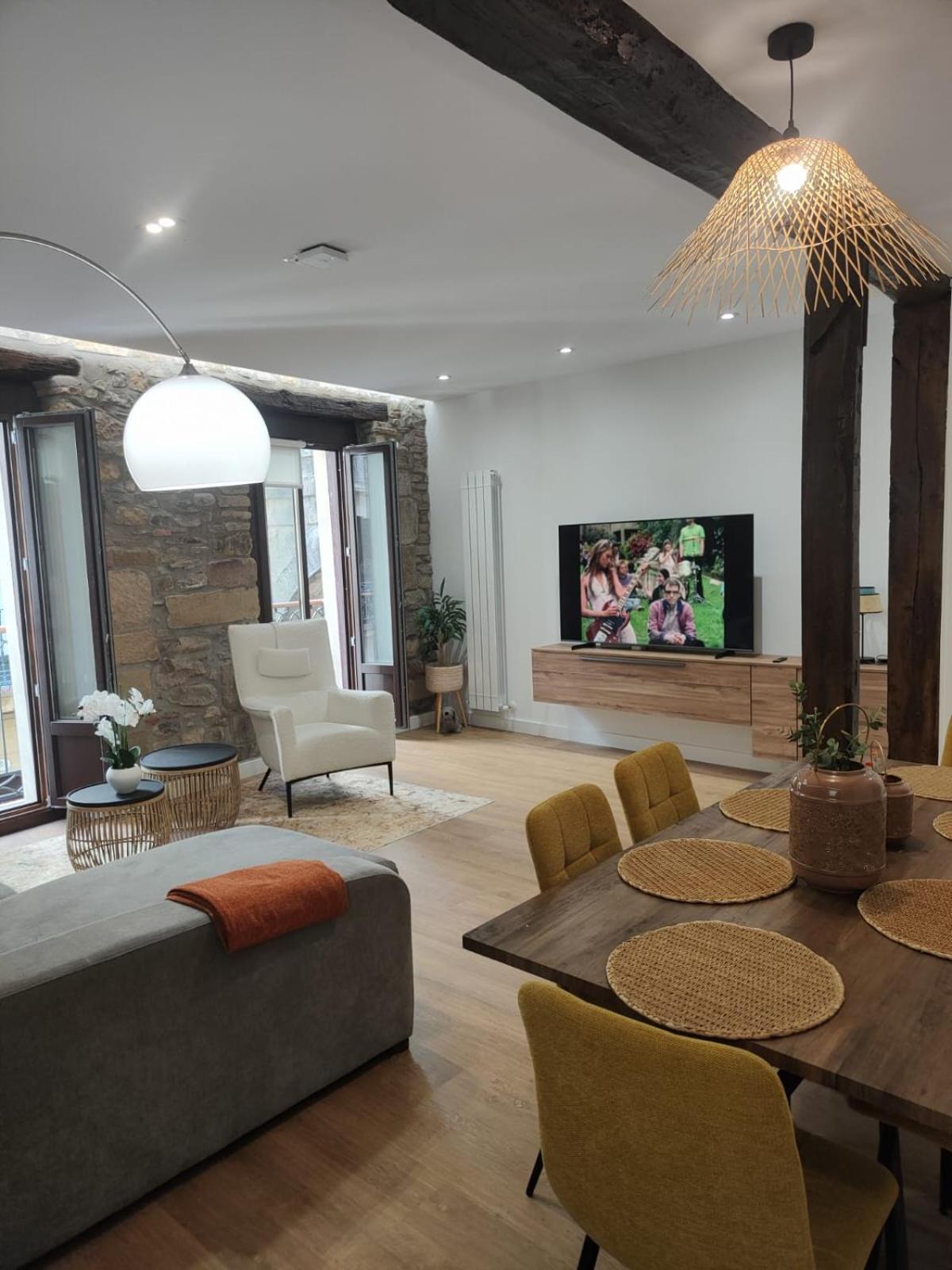 Brand New Port Relax With Ac By Santiago San Sebastian