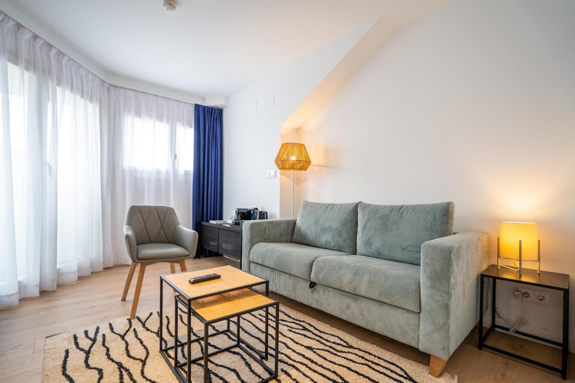 Aparthotel Abba Playa De Gros