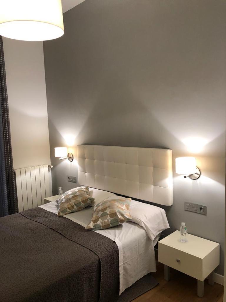 Cr Luarri Guest house *