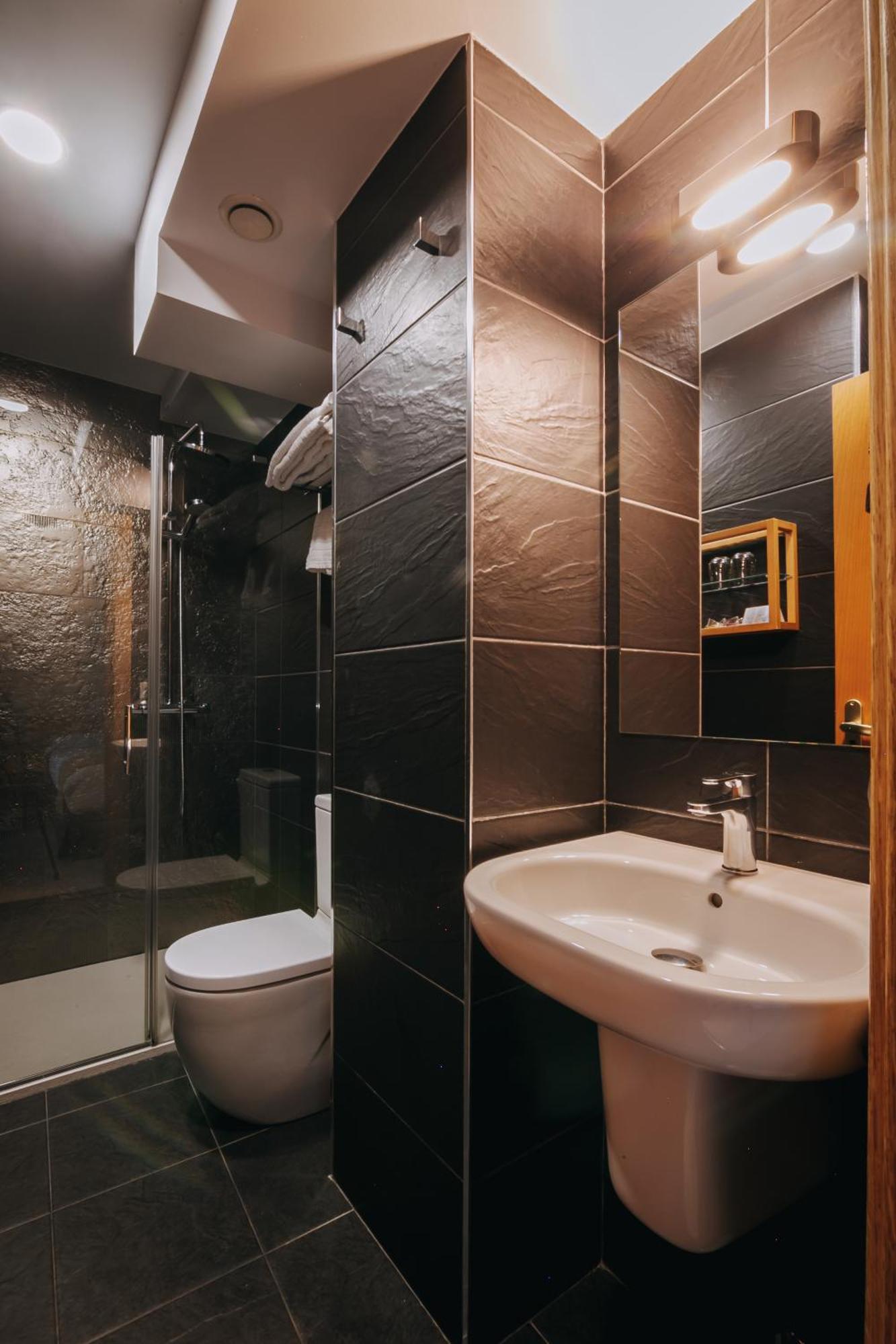 Hotel Zaragoza Plaza *