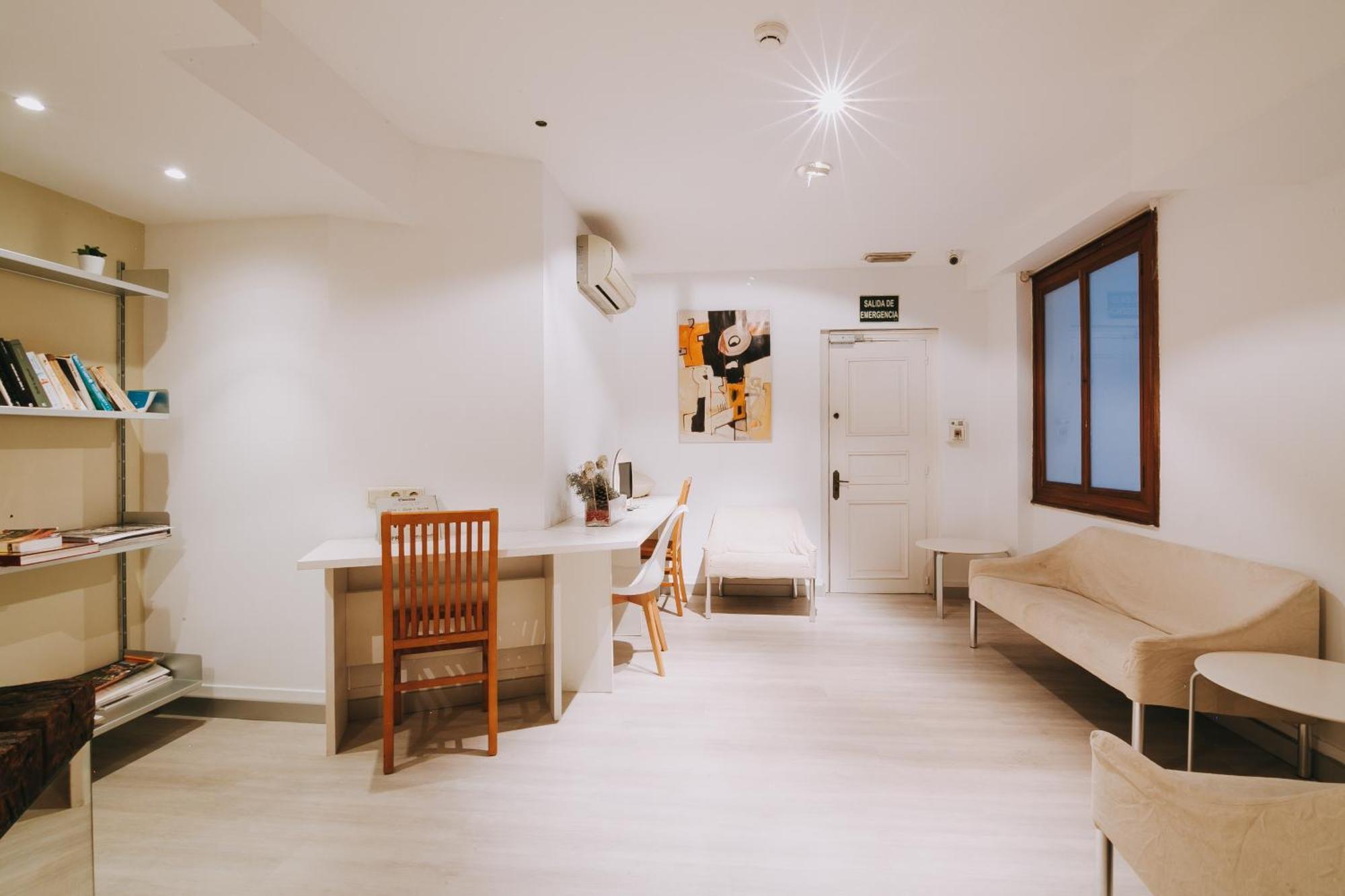 Hotel Zaragoza Plaza *