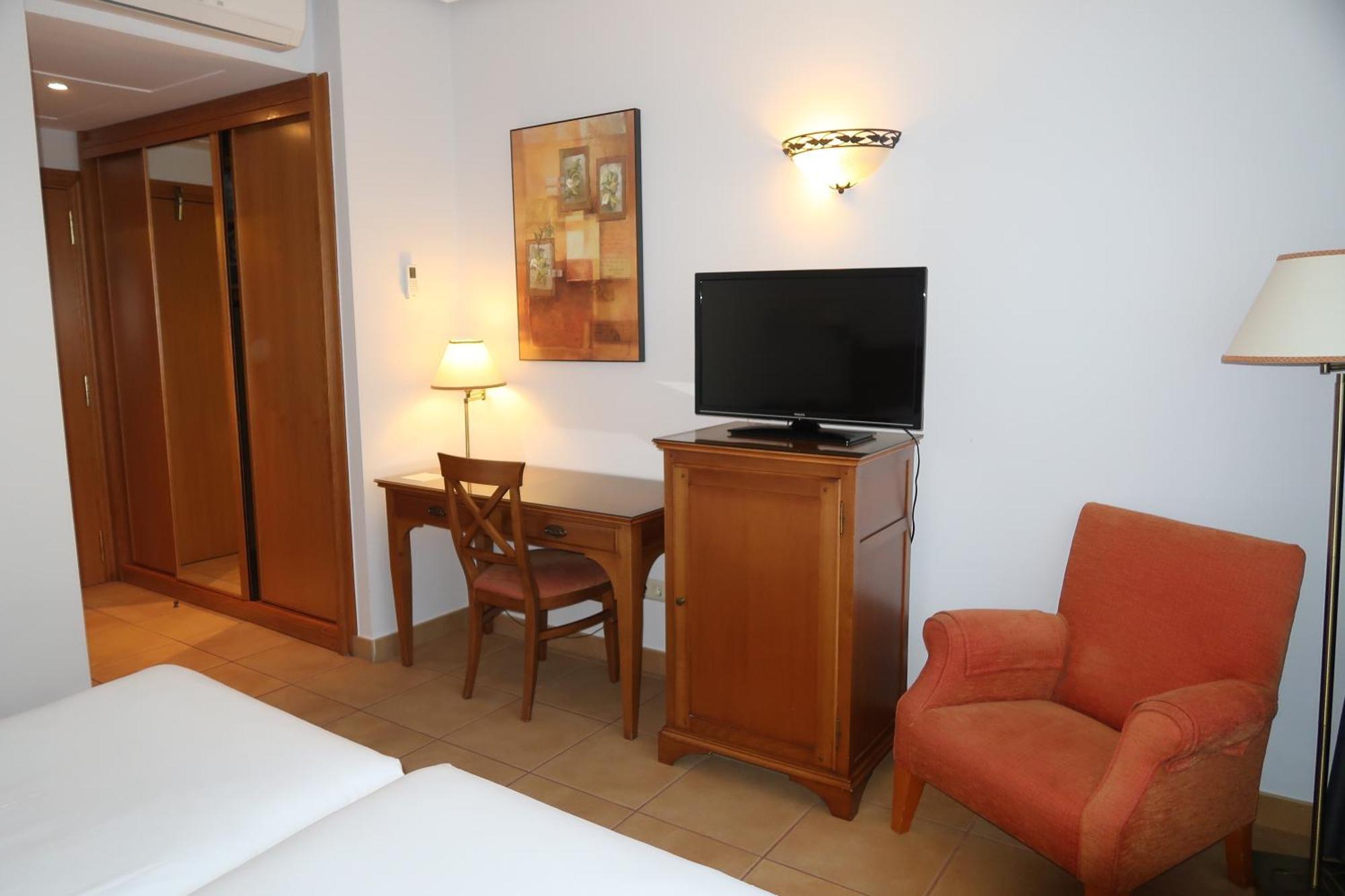Hotel Gudamendi 4*