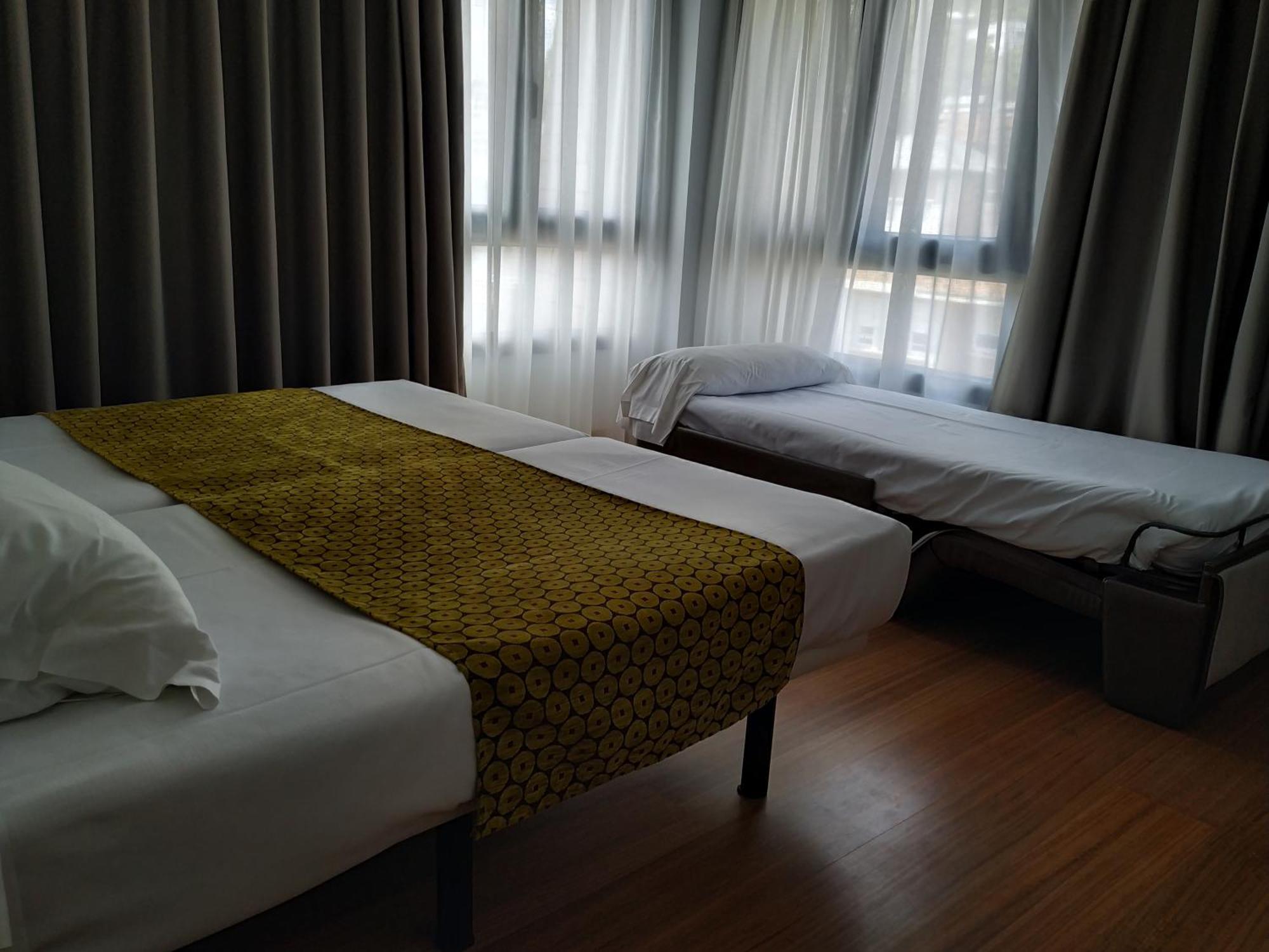 Ezeiza Hotel 2*