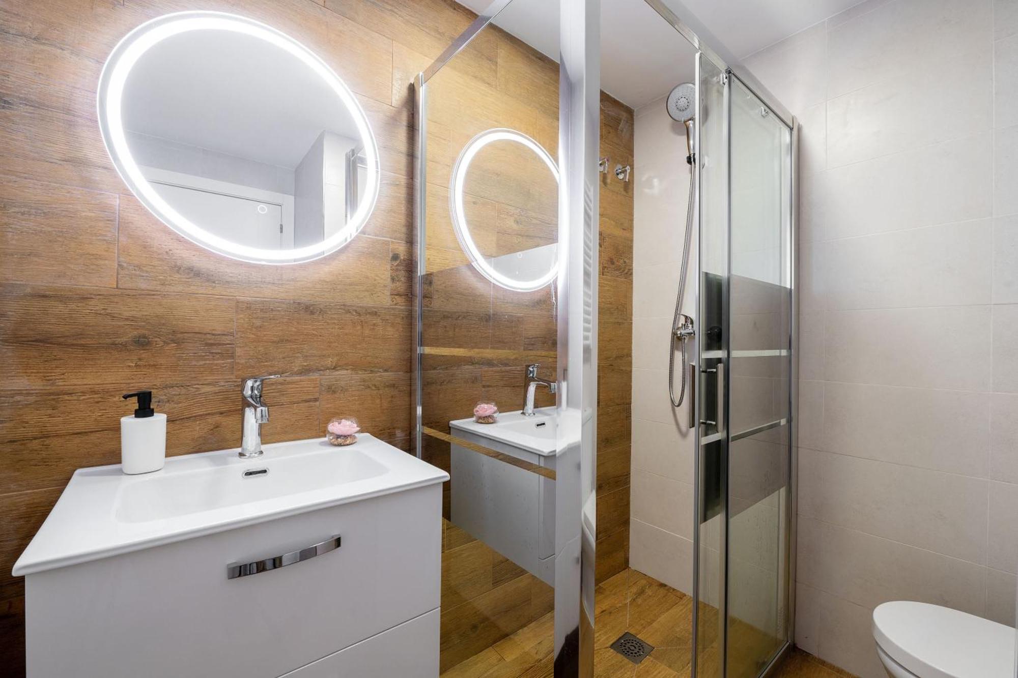 Confortable Y Luminoso Exterior En Apartment
