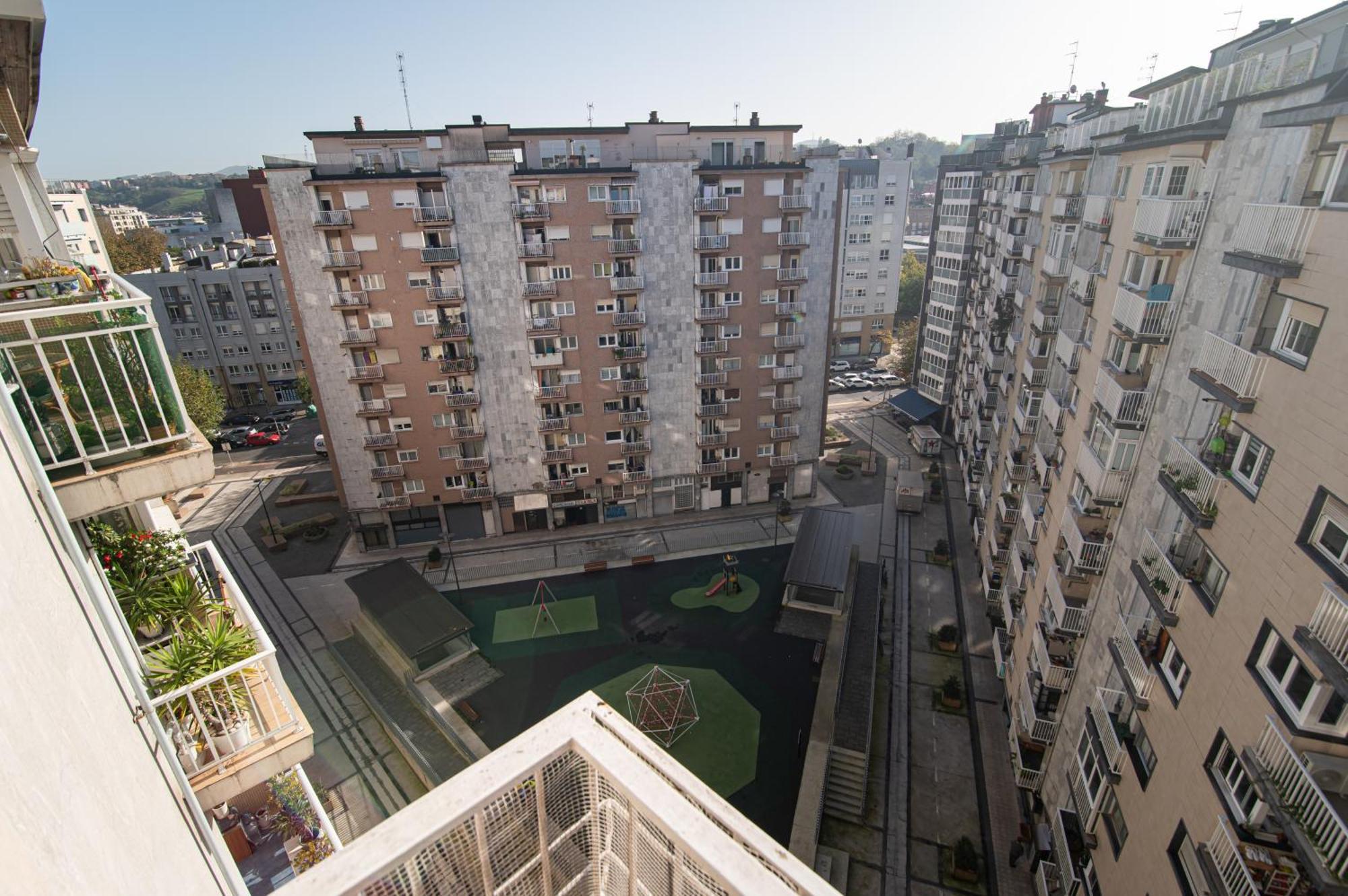 Apartment Amara Amonaren Etxea Free Wifi, Rooms, Rent Parking