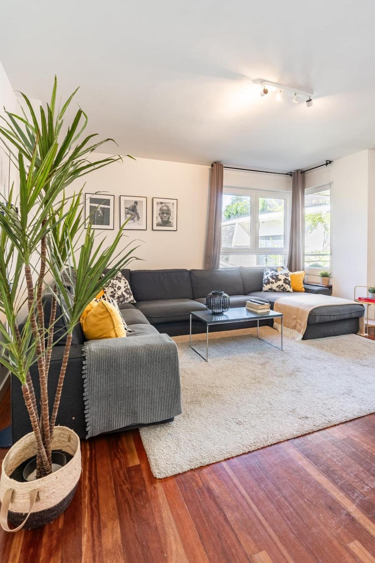 Apartment Living Berabera