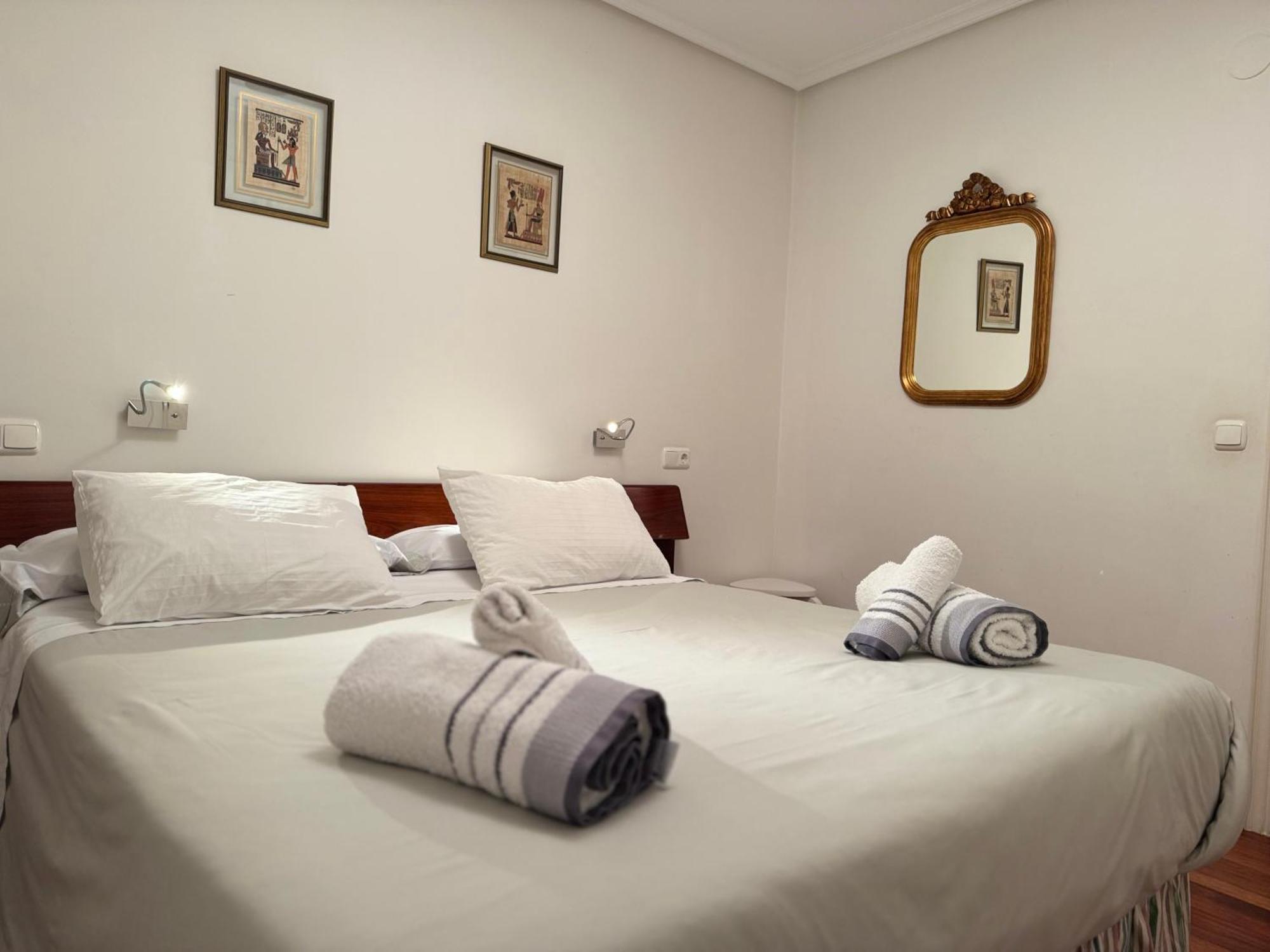 Appartement Pioxii Center